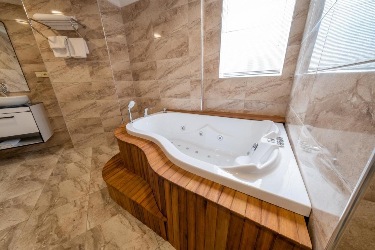 Istanbul Nova Hotel Dış mekan fotoğraf